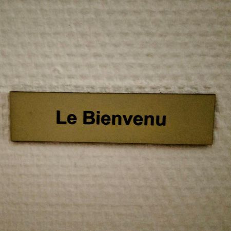 Le Bienvenu - T2 Avec Terrasse Au Coeur De Malo Lejlighed Dunkirk Eksteriør billede